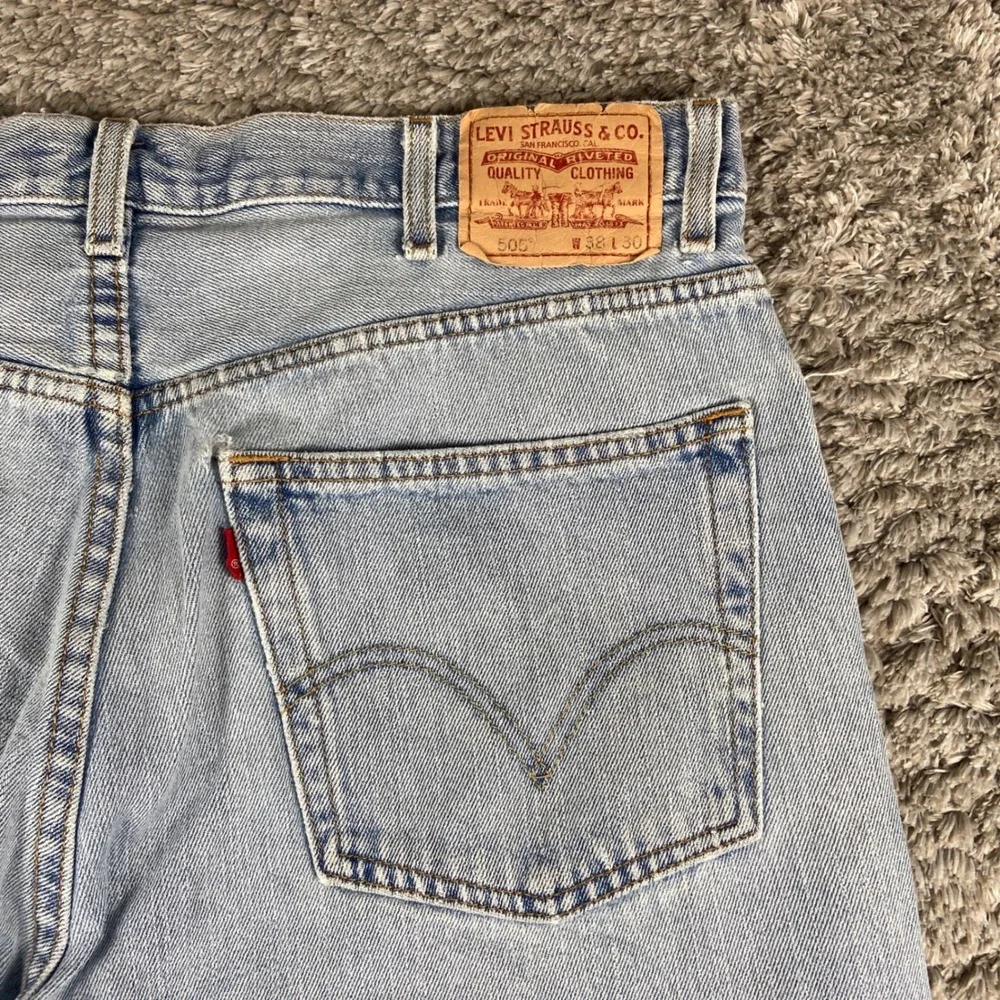 Vintage Levis 505 Jeans Men 38x30 Blue Denim Regular Fit Straight Leg Cotton Y2k